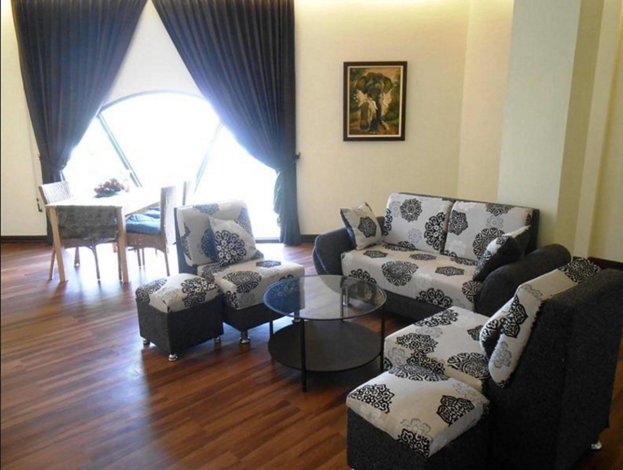 Phonethip Plaza Hotel Vientiane Esterno foto