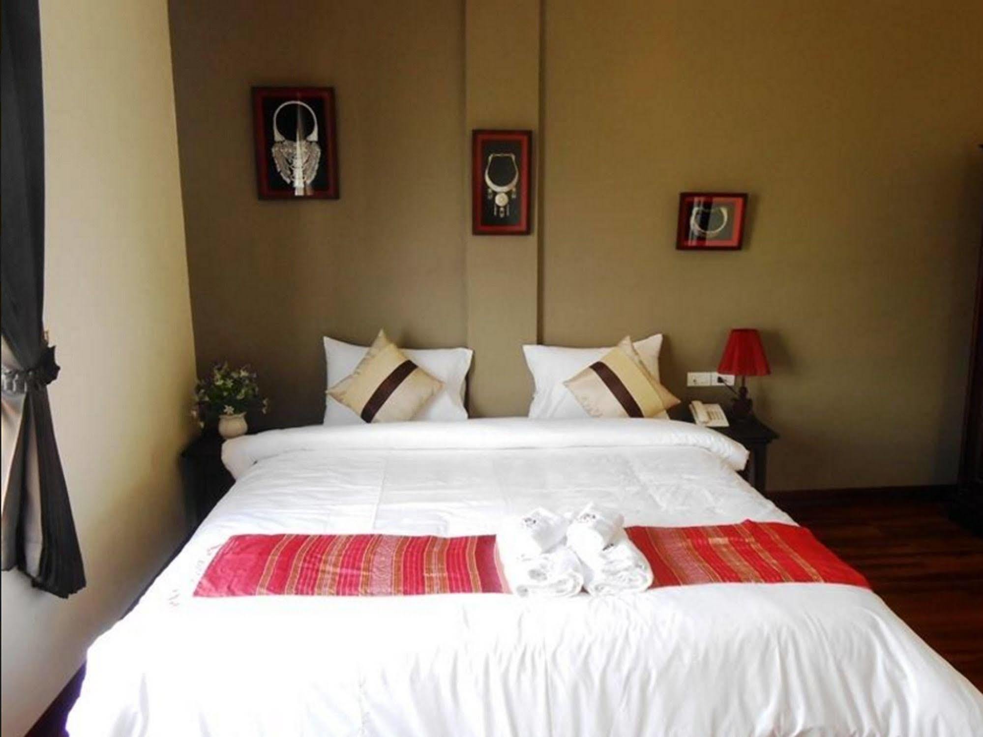 Phonethip Plaza Hotel Vientiane Esterno foto