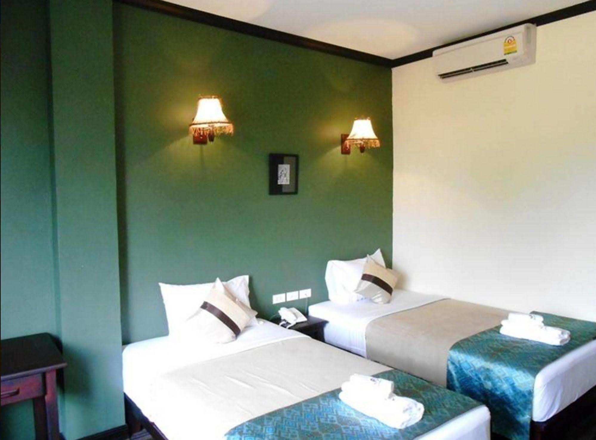 Phonethip Plaza Hotel Vientiane Esterno foto