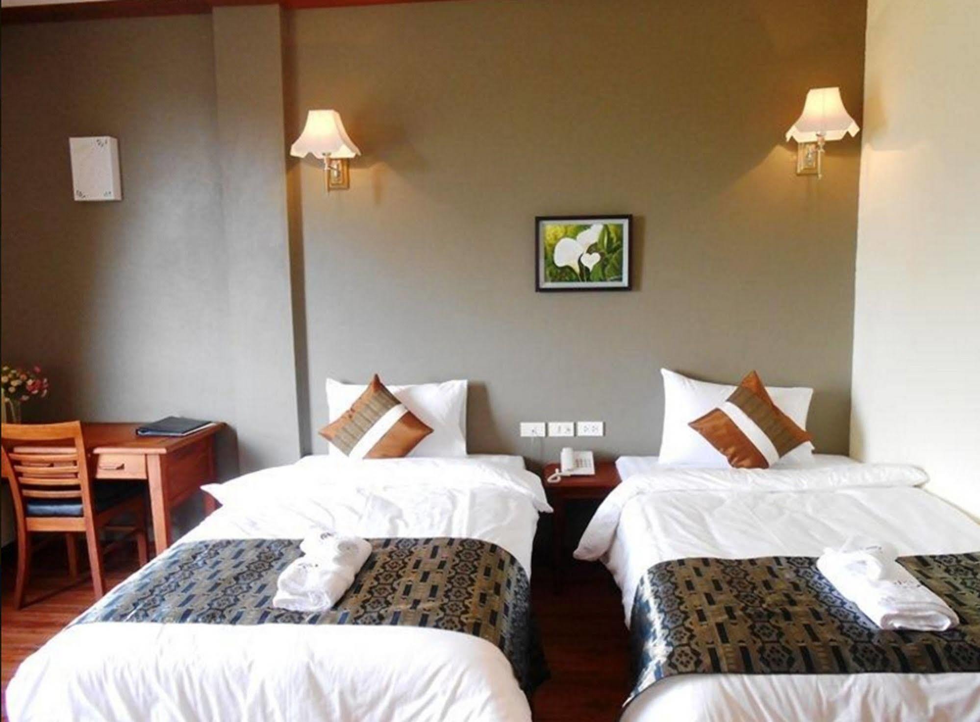 Phonethip Plaza Hotel Vientiane Esterno foto