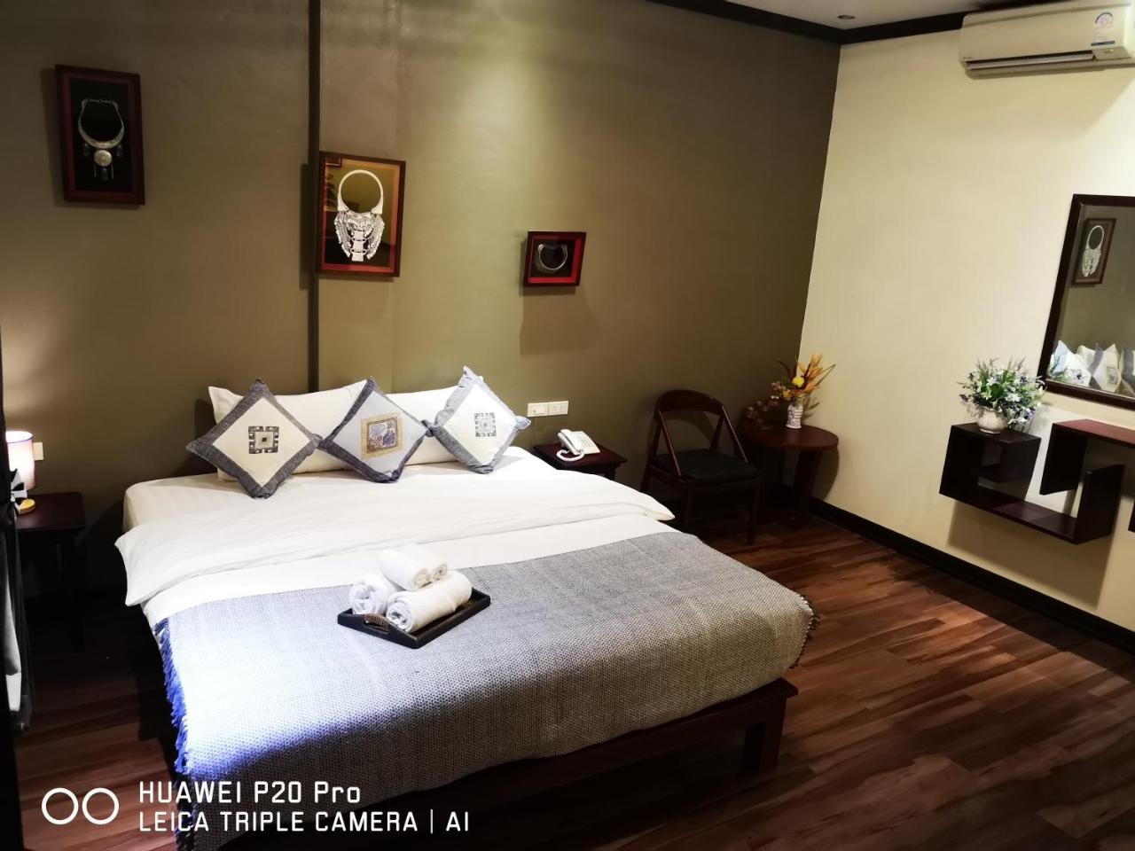 Phonethip Plaza Hotel Vientiane Esterno foto