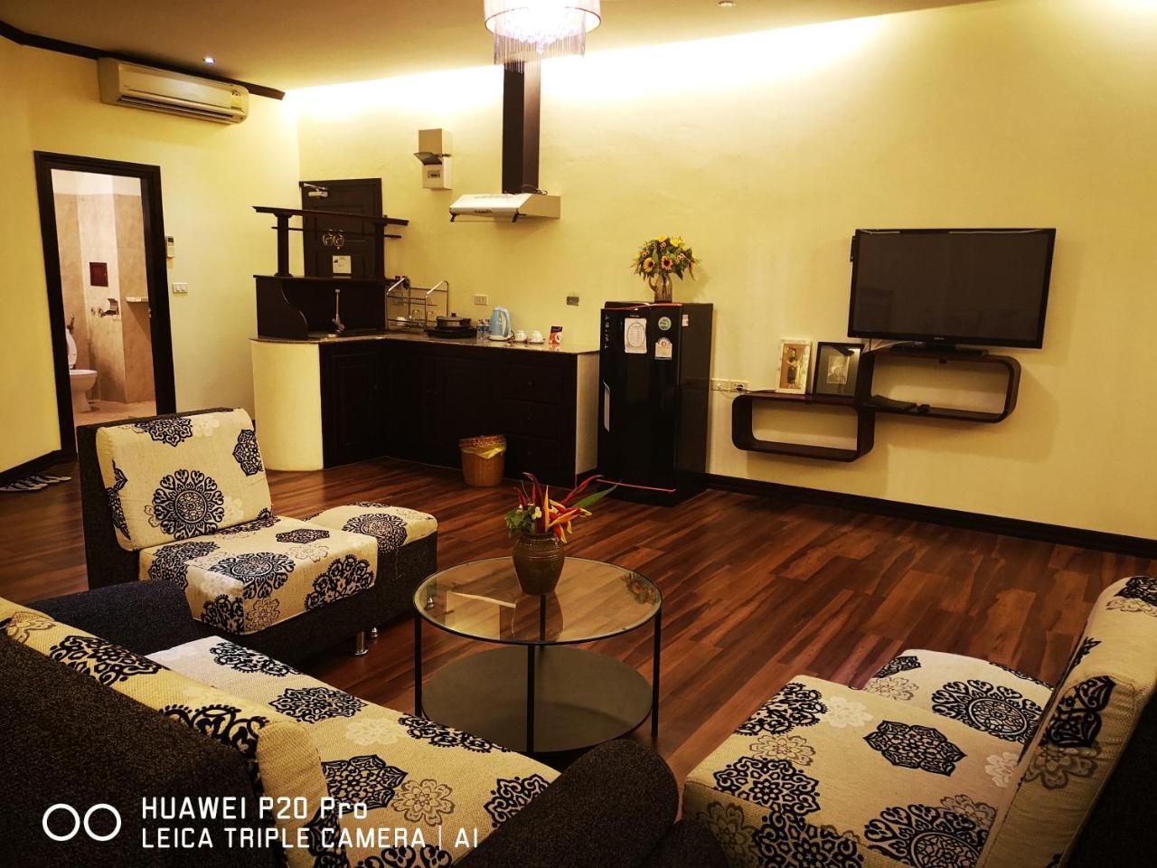 Phonethip Plaza Hotel Vientiane Esterno foto