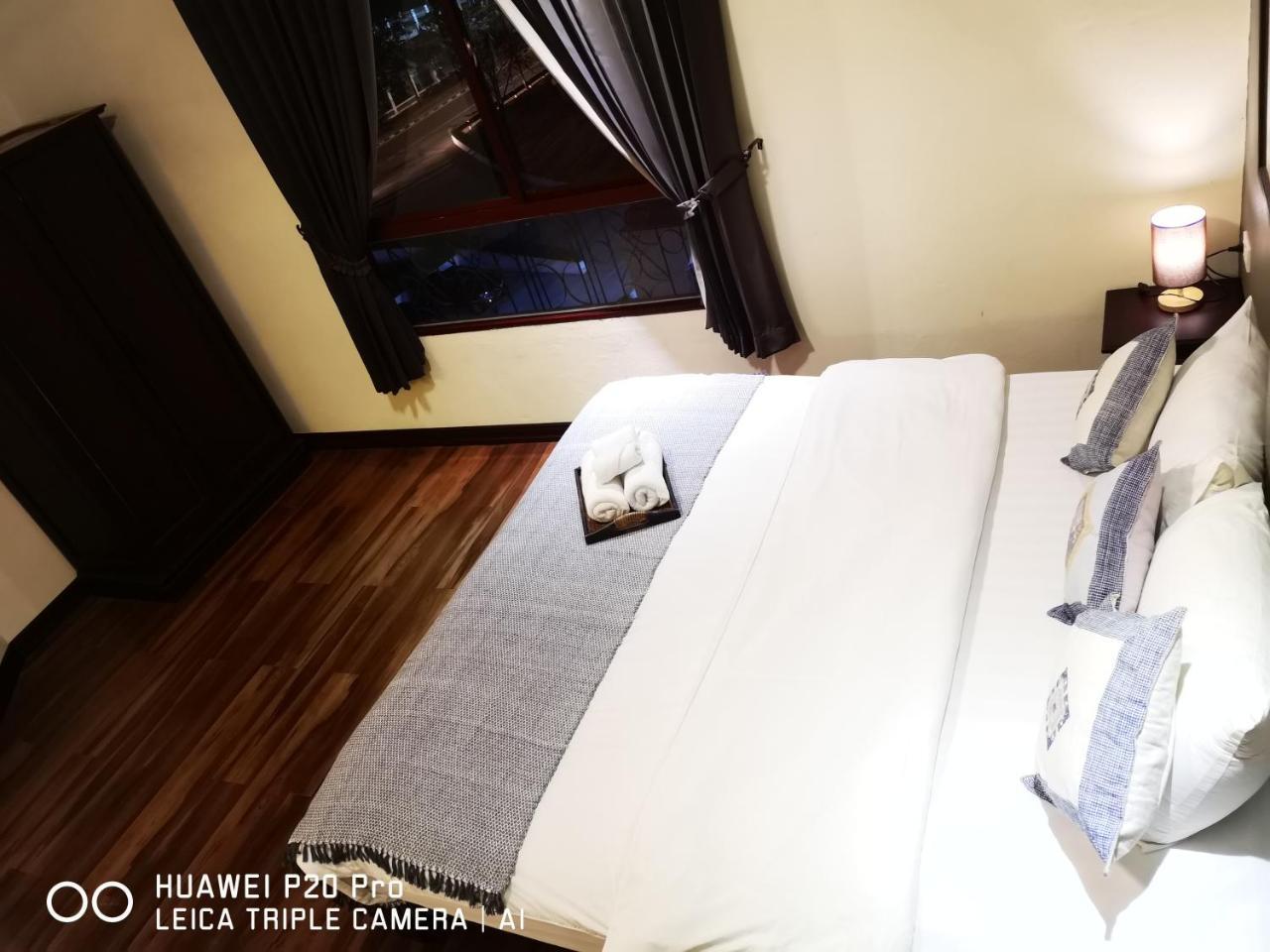 Phonethip Plaza Hotel Vientiane Esterno foto